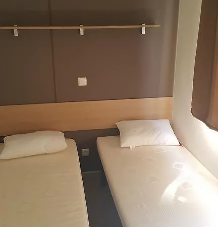 Mobile-home A *